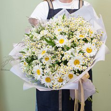 Заказать Букет цветов "Королева полей" с доставкой в Charlotte.ru Букет цветов "Королева полей"